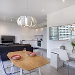 Appartement Modern Seaview In A Prime Location