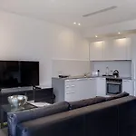 Appartement Modern Seaview In A Prime Location