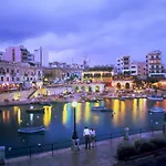 Modern Seaview In A Prime Location Appartement *