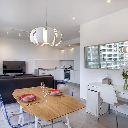 Lejlighed Modern Seaview In A Prime Location