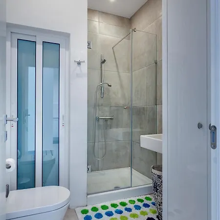 公寓 Modern Seaview In A Prime Location 斯利马