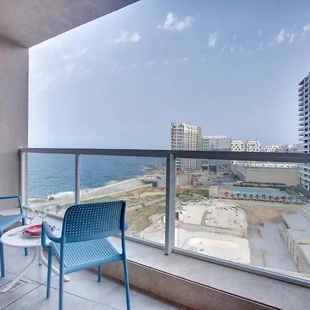 Modern Seaview In A Prime Location Lejlighed